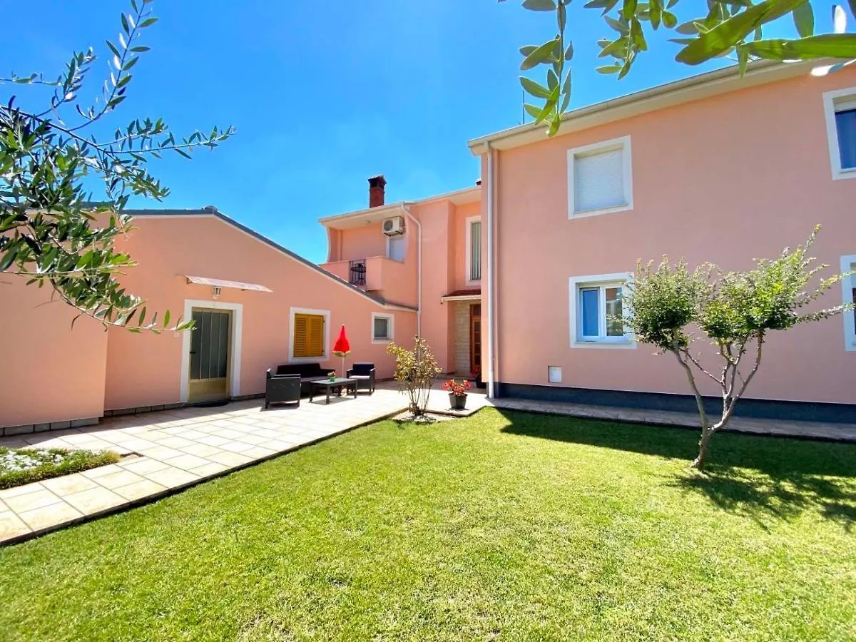 Apartments Prodan Fazana