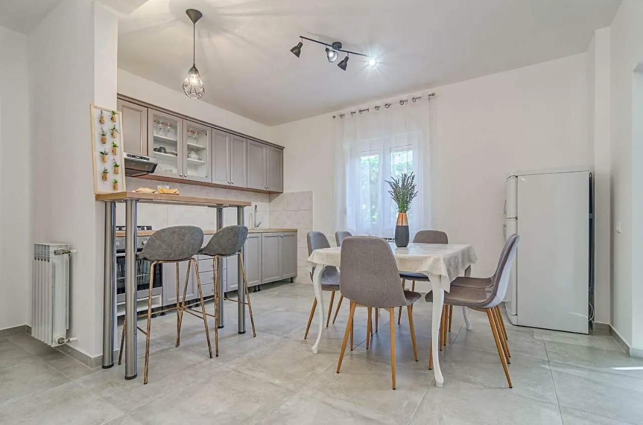 Apartments Prodan Fazana