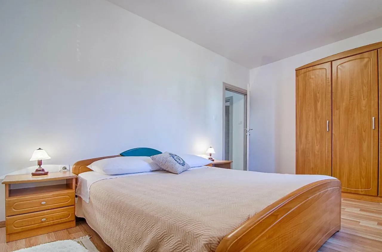 Apartments Prodan Fazana